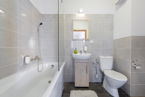 How to Clean a Bathroom: A Step-by-Step Guide