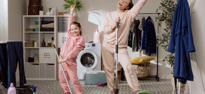 7 Ways to Make Cleaning More Fun For Kids